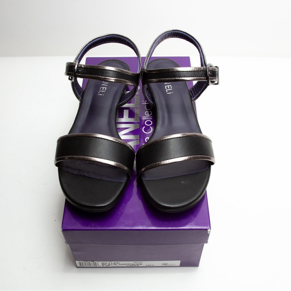 Vaneli Elegant Black Sandals